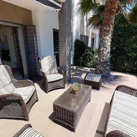 Apartment Erdgeschosswohnung In Punta Prima Torrevieja