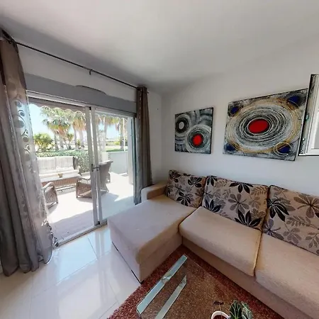 Erdgeschosswohnung In Punta Prima