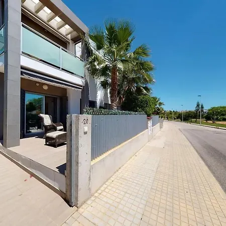 Erdgeschosswohnung In Punta Prima * Τορεβιέχα